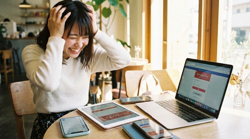 初心者がやりがちなミス(いきなり複数登録しすぎ)シーンのイメージ写真